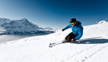 Ski service at INTERSPORT M rren Schilthorn Salomon Station